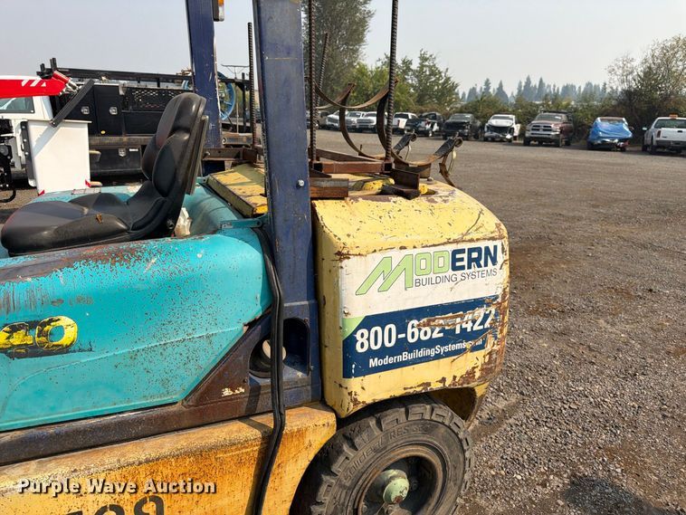 image for item YA4740 Komatsu FG40ZT-7 forklift