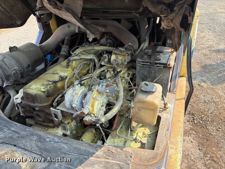 image for item YA4740 Komatsu FG40ZT-7 forklift
