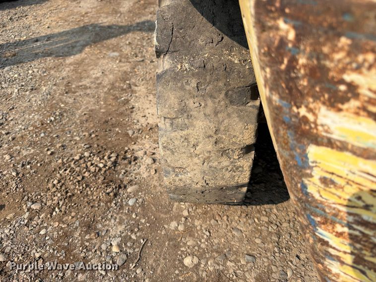 image for item YA4740 Komatsu FG40ZT-7 forklift