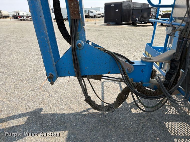 image for item YA4760 2012 Genie Z-60 boom lift