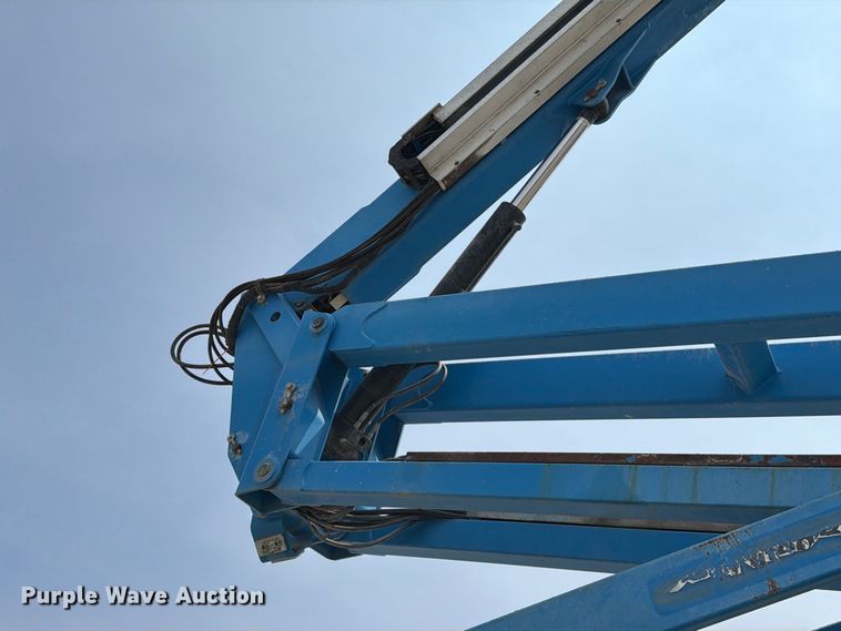 image for item YA4760 2012 Genie Z-60 boom lift