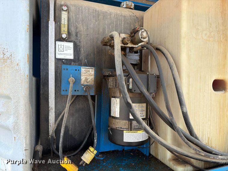 image for item YA4760 2012 Genie Z-60 boom lift