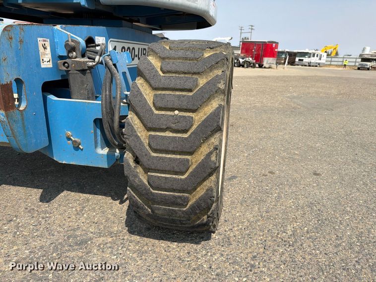 image for item YA4760 2012 Genie Z-60 boom lift
