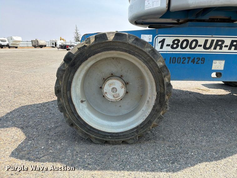image for item YA4760 2012 Genie Z-60 boom lift