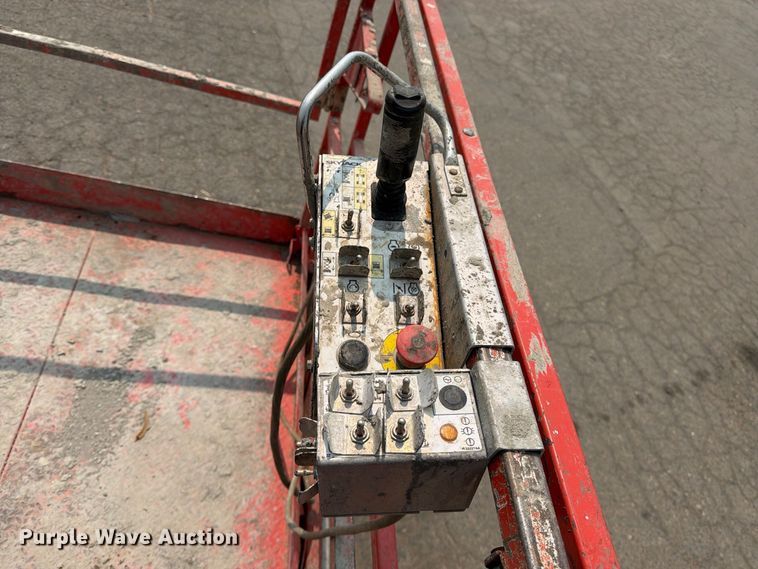 image for item YA4761 SkyJack SJ 6826RT scissor lift