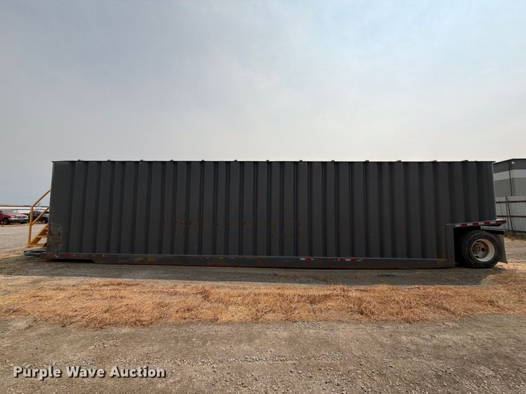 image for item YA4762 Dragon  frac tank trailer