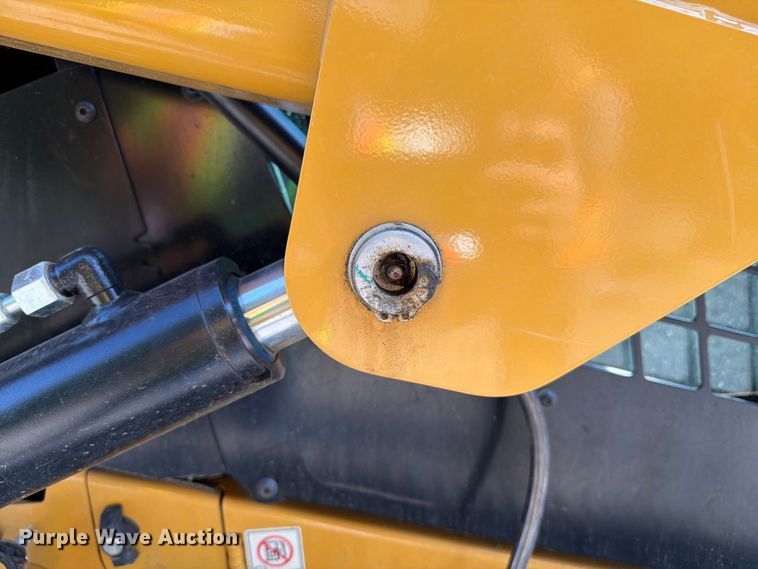 image for item YA5084 2023 Caterpillar 259D3 tracked skid steer loader