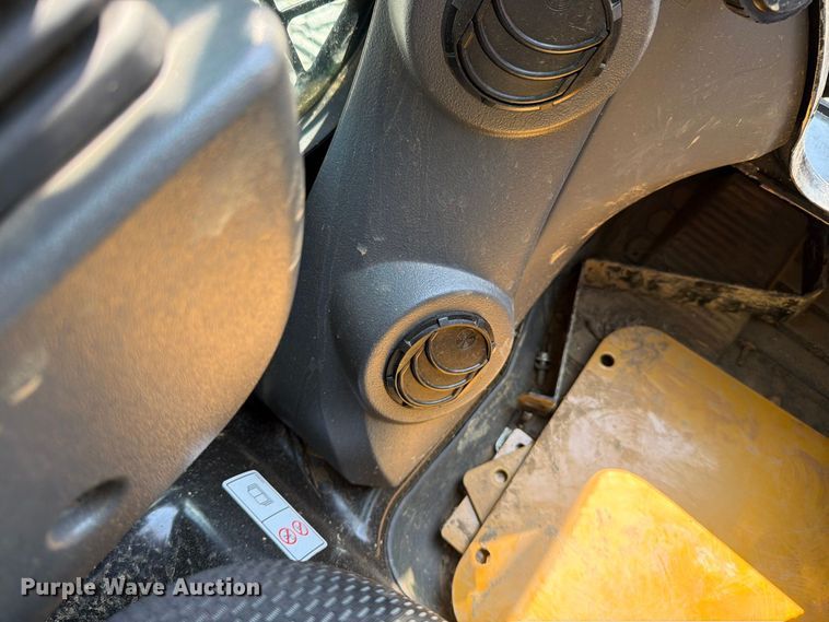 image for item YA5084 2023 Caterpillar 259D3 tracked skid steer loader