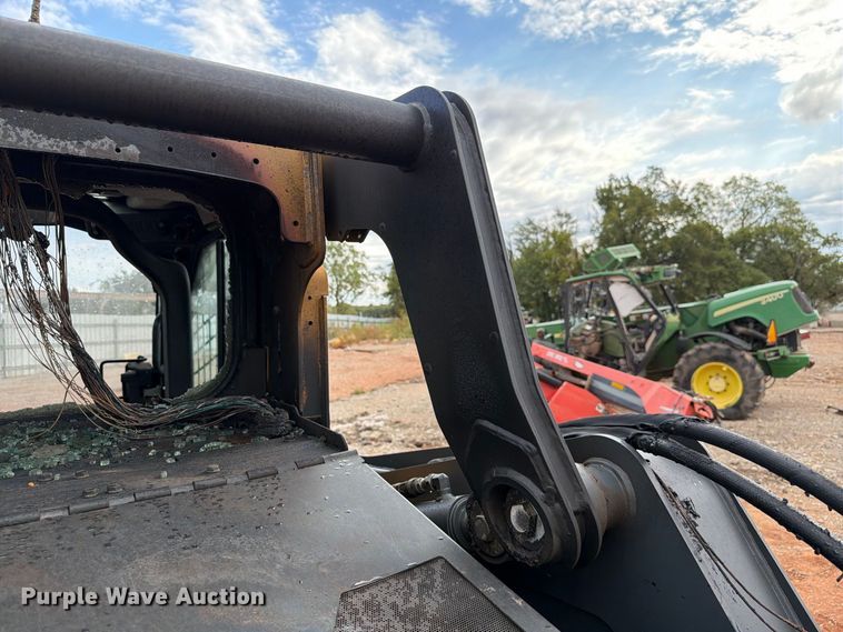 image for item YA5101 2024 John Deere 325G tracked skid steer loader