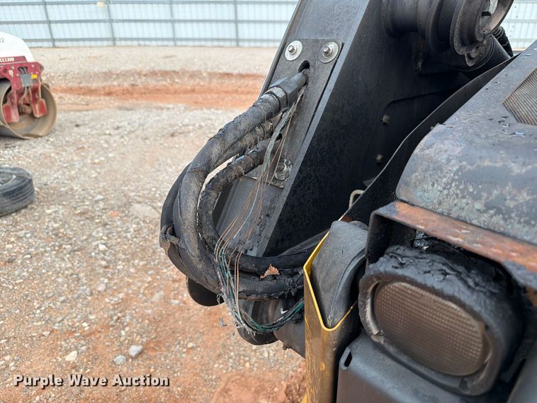 image for item YA5101 2024 John Deere 325G tracked skid steer loader