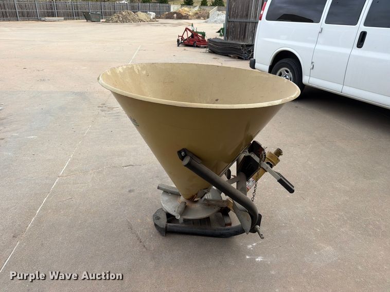 image for item 445968 Land Pride FS 700 spreader