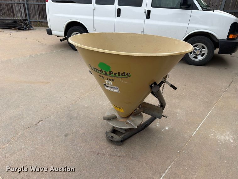image for item 445968 Land Pride FS 700 spreader