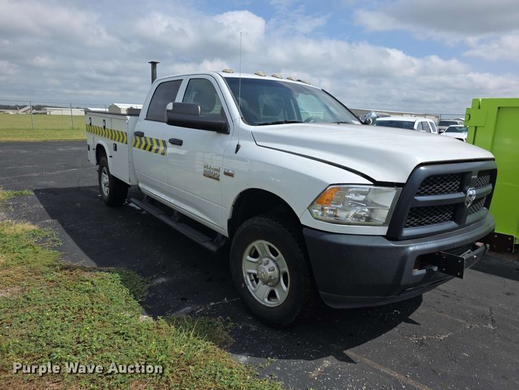 image for item DQ4535 2017 Dodge RAM 2500HD Crew Cab utility bed pickup truck