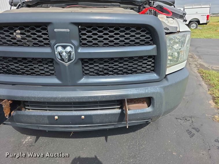 image for item DQ4535 2017 Dodge RAM 2500HD Crew Cab utility bed pickup truck