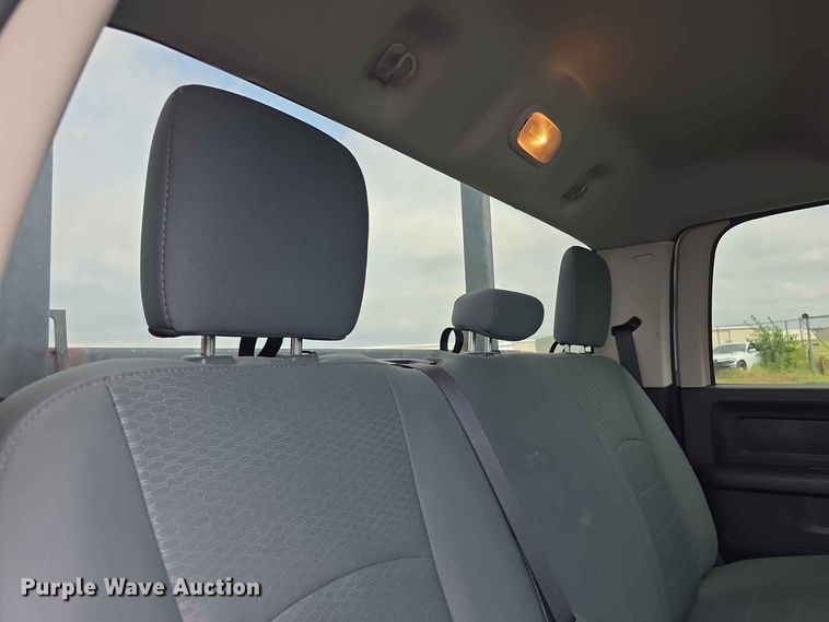 image for item DQ4535 2017 Dodge RAM 2500HD Crew Cab utility bed pickup truck
