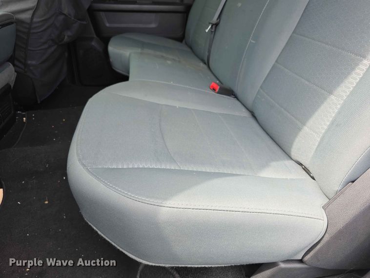 image for item DQ4535 2017 Dodge RAM 2500HD Crew Cab utility bed pickup truck
