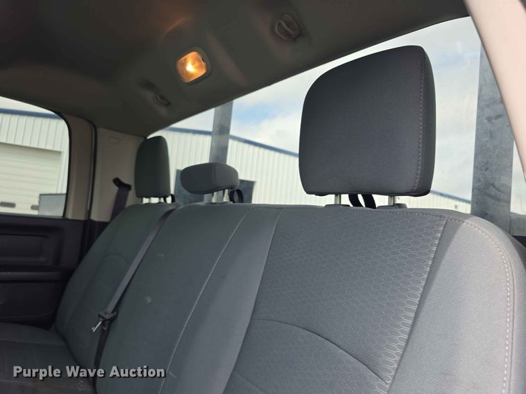 image for item DQ4535 2017 Dodge RAM 2500HD Crew Cab utility bed pickup truck