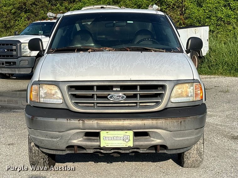 image for item DU6250 2003 Ford F150 Ext. Cab pickup truck