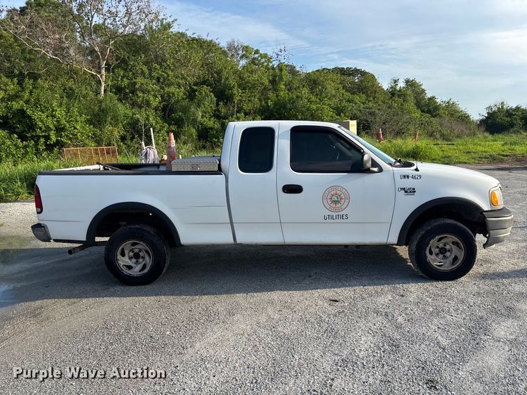 image for item DU6250 2003 Ford F150 Ext. Cab pickup truck