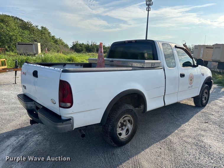 image for item DU6250 2003 Ford F150 Ext. Cab pickup truck
