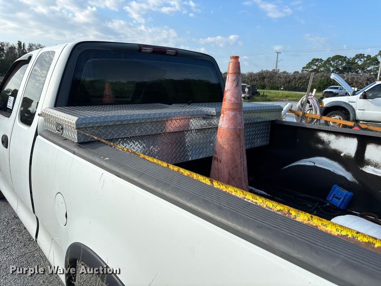 image for item DU6250 2003 Ford F150 Ext. Cab pickup truck
