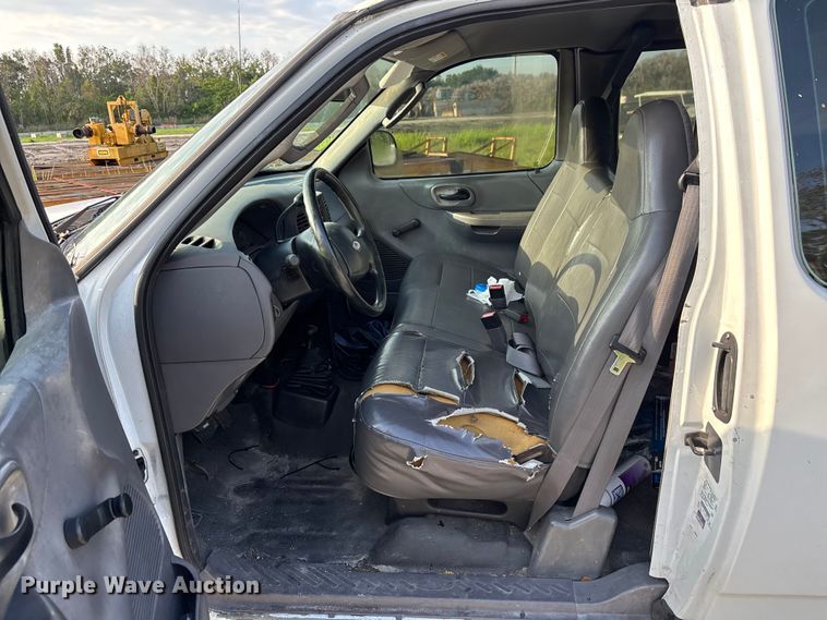 image for item DU6250 2003 Ford F150 Ext. Cab pickup truck