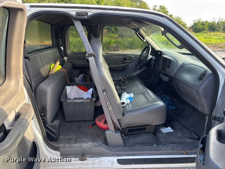 image for item DU6250 2003 Ford F150 Ext. Cab pickup truck