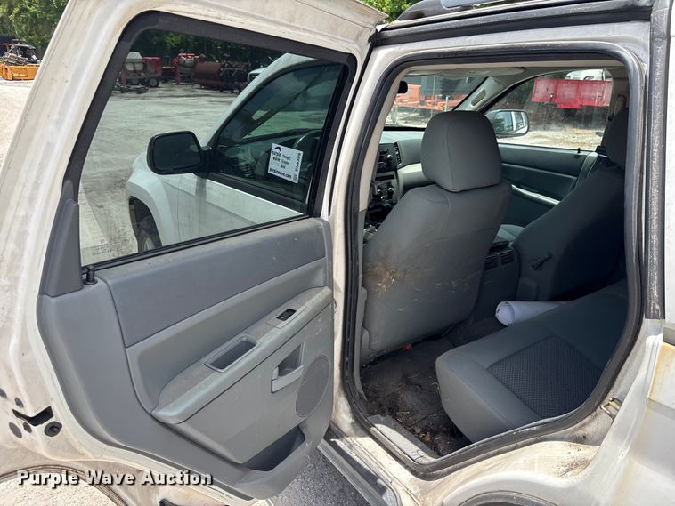 image for item DU6389 2006 Jeep Grand Cherokee SUV