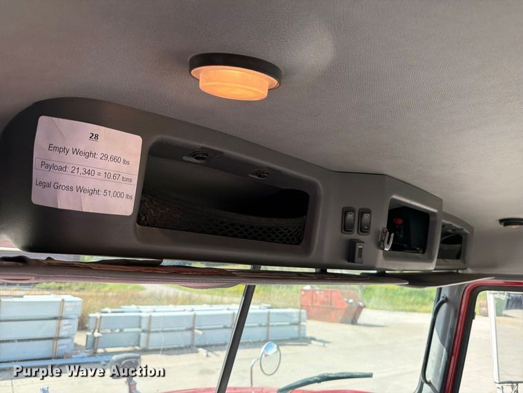 image for item DV2063 2015 Mack GU813 truck cab and chassis