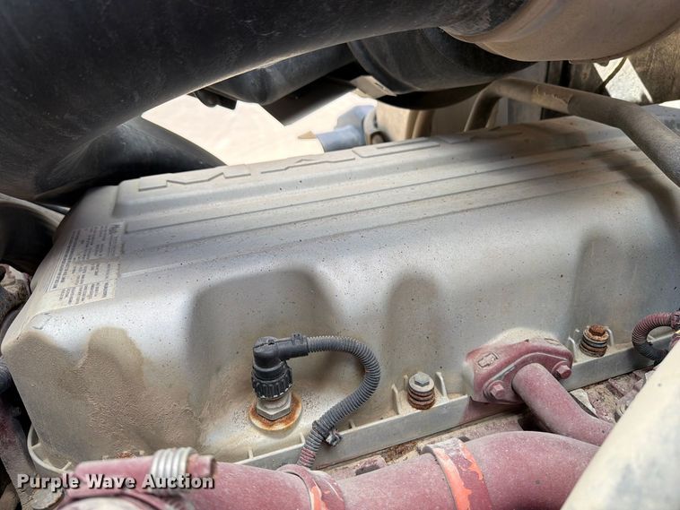 image for item DV2063 2015 Mack GU813 truck cab and chassis