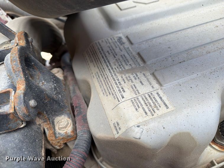 image for item DV2063 2015 Mack GU813 truck cab and chassis