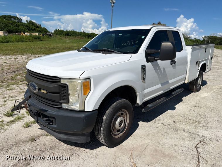 2017 Ford F250 Super Duty Ext. Cab utility bed pickup truck