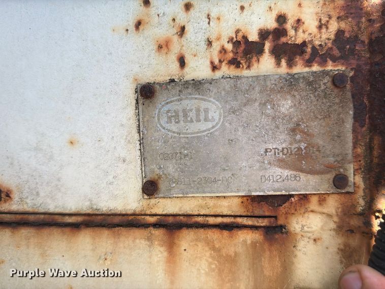 image for item DV7325 2003 International 7600 dump truck