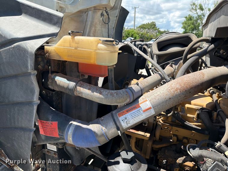 image for item DV7325 2003 International 7600 dump truck
