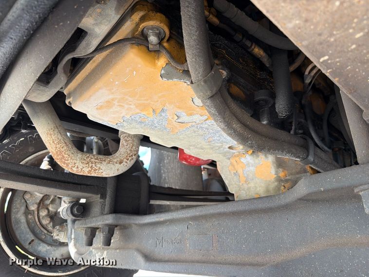 image for item DV7325 2003 International 7600 dump truck