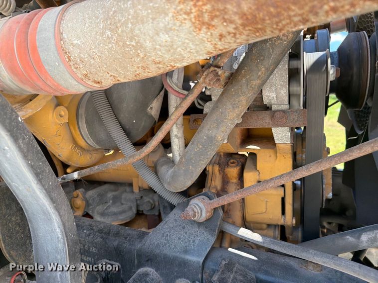 image for item DV7325 2003 International 7600 dump truck