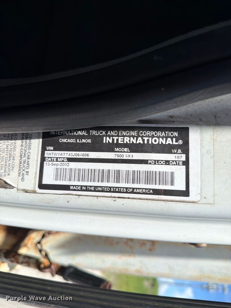 image for item DV7325 2003 International 7600 dump truck