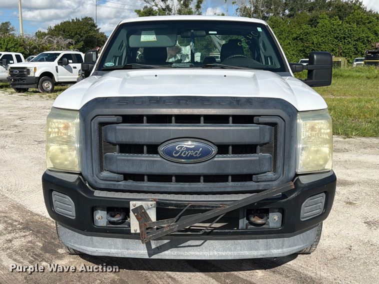 image for item DV7326 2015 Ford F250 Super Duty Ext. Cab utility bed pickup truck