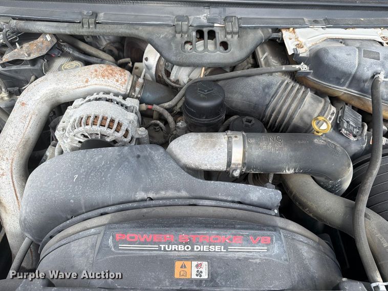 image for item DV7328 2007 Ford F550 bucket truck