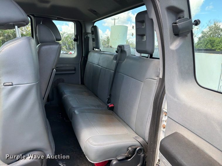 image for item DV7330 2015 Ford F250 Super Duty Ext. Cab utility bed pickup truck