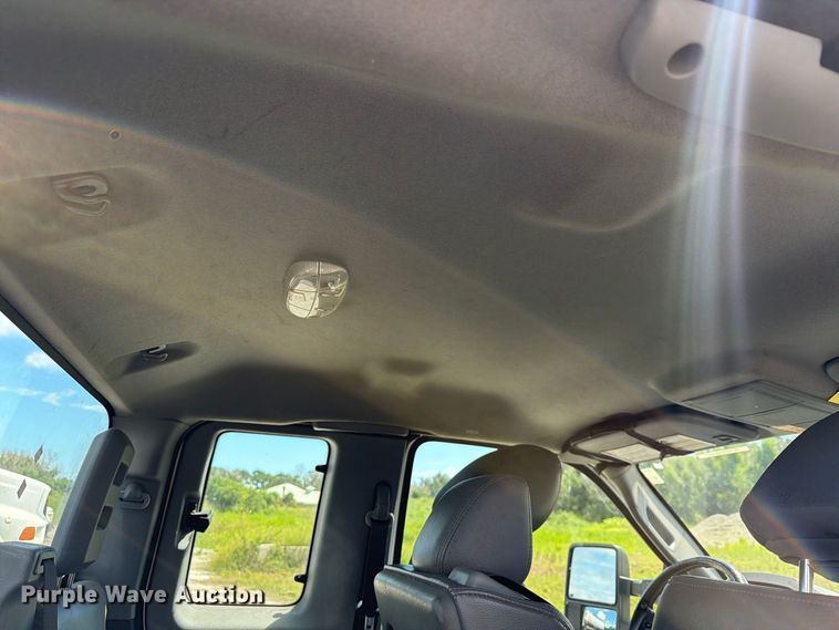 image for item DV7330 2015 Ford F250 Super Duty Ext. Cab utility bed pickup truck