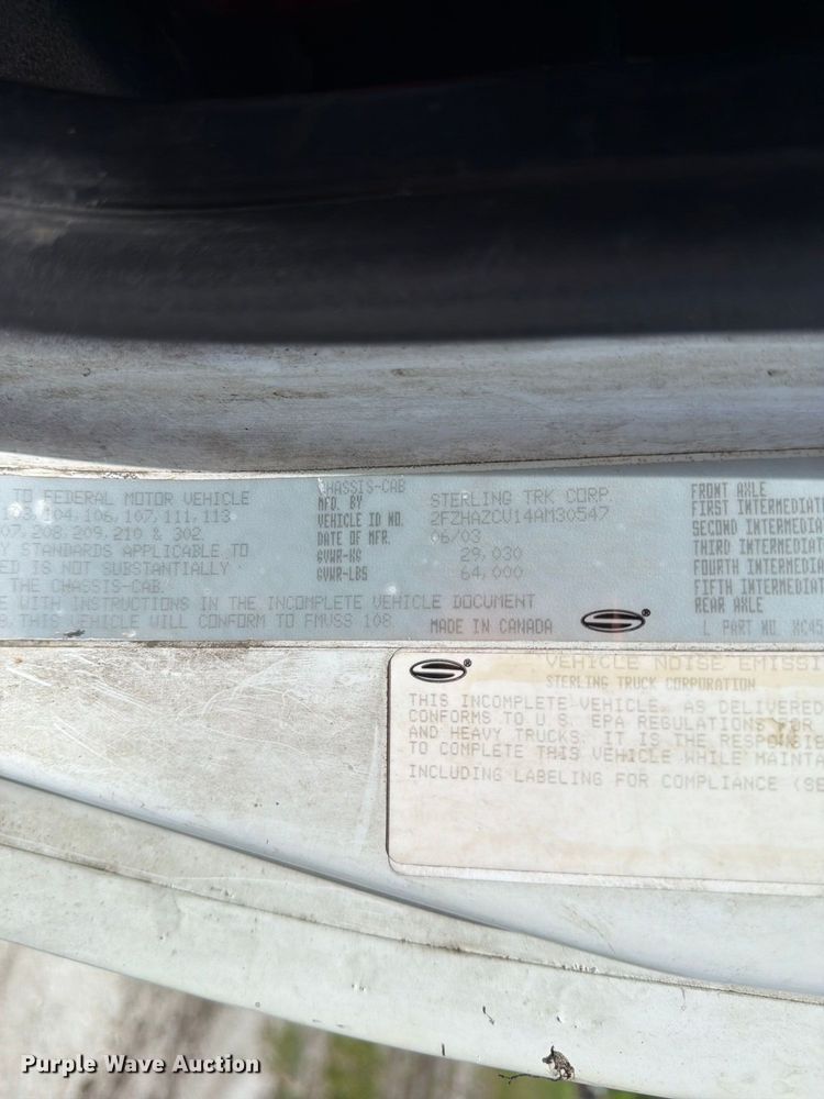 image for item DV7332 2004 Sterling Truck L9500 Series vacuum truck