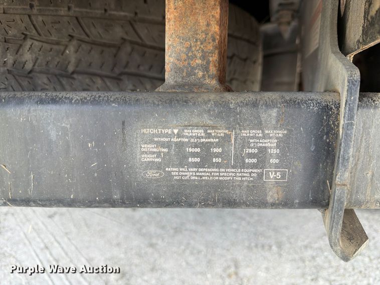 image for item DV7333 2015 Ford F350 Super Duty Ext. Cab utility bed pickup truck
