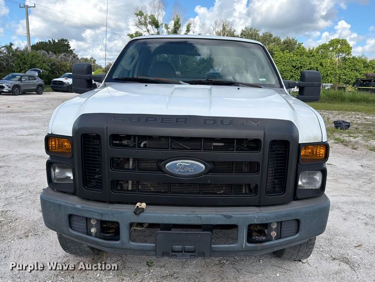 image for item DV7336 2008 Ford F350 Super Duty Ext. Cab utility bed pickup truck