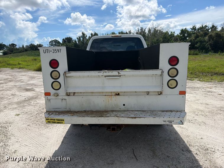 image for item DV7336 2008 Ford F350 Super Duty Ext. Cab utility bed pickup truck