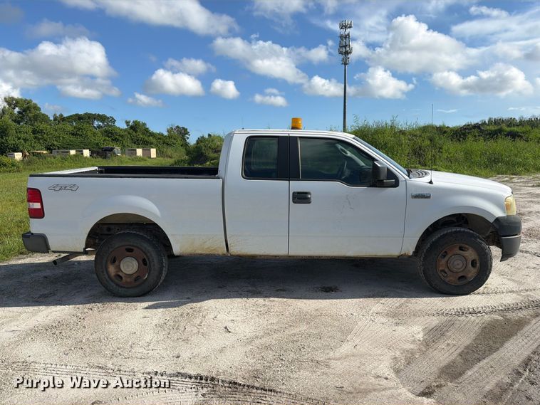 image for item DV7337 2005 Ford F150 Ext. Cab pickup truck