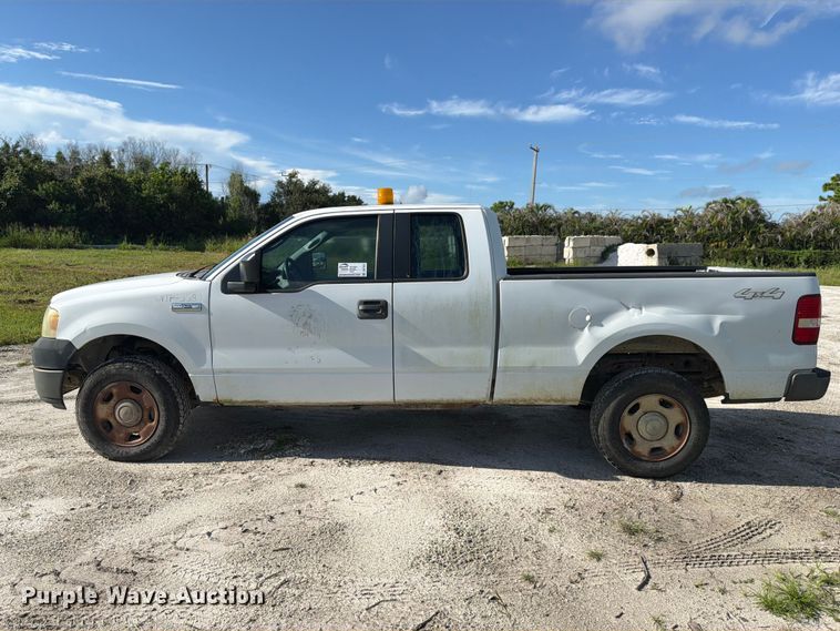 image for item DV7337 2005 Ford F150 Ext. Cab pickup truck