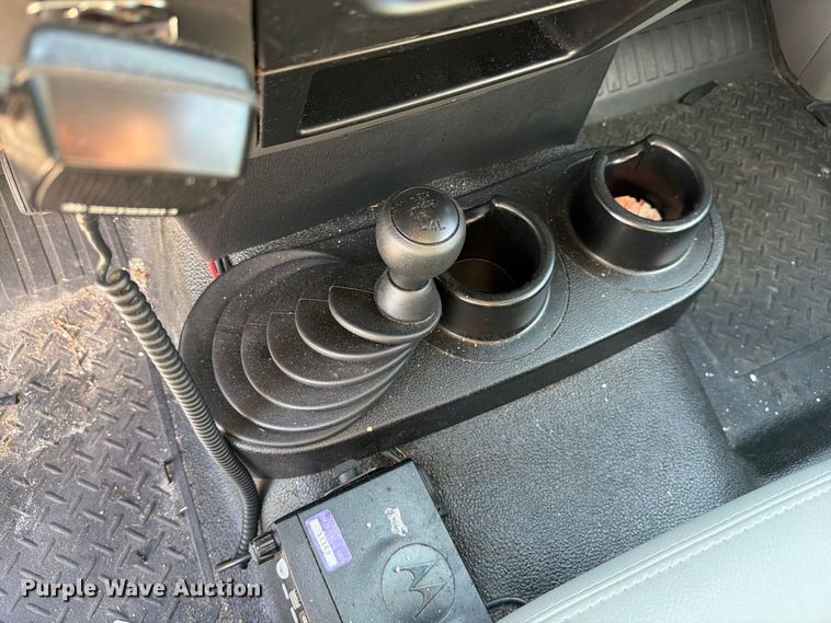 image for item DV7337 2005 Ford F150 Ext. Cab pickup truck