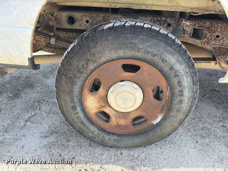 image for item DV7337 2005 Ford F150 Ext. Cab pickup truck