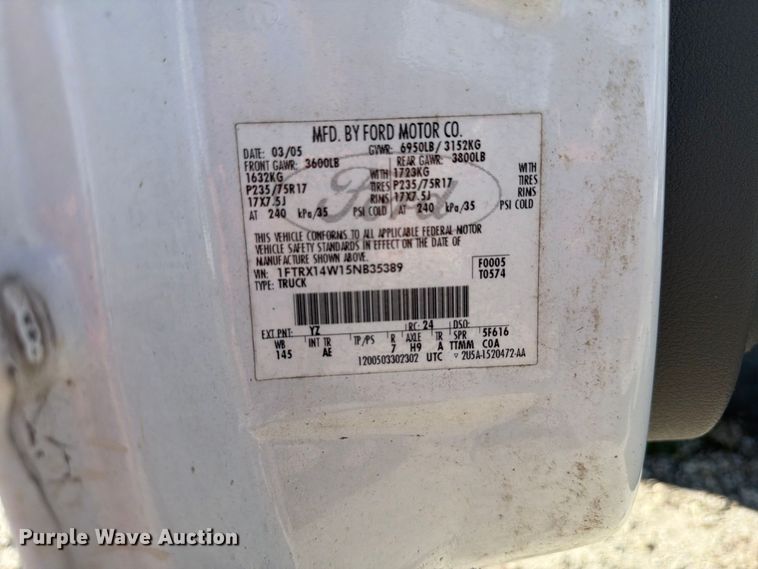 image for item DV7337 2005 Ford F150 Ext. Cab pickup truck